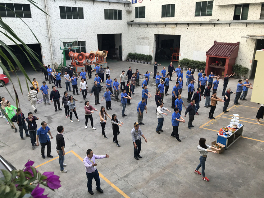 鑫風(fēng)運(yùn)動會 鑫風(fēng)運(yùn)動會