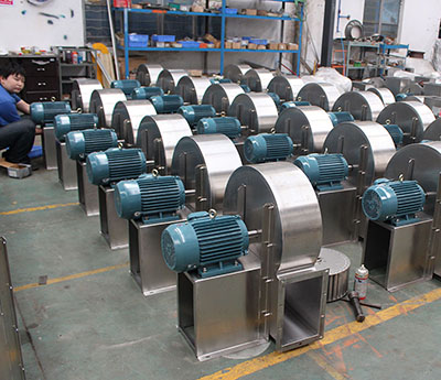 鑫風(fēng)不銹鋼離心風(fēng)機(jī)每臺(tái)出廠前都需要經(jīng)過測(cè)試 鑫風(fēng)不銹鋼離心風(fēng)機(jī)每臺(tái)出廠前都需要經(jīng)過測(cè)試